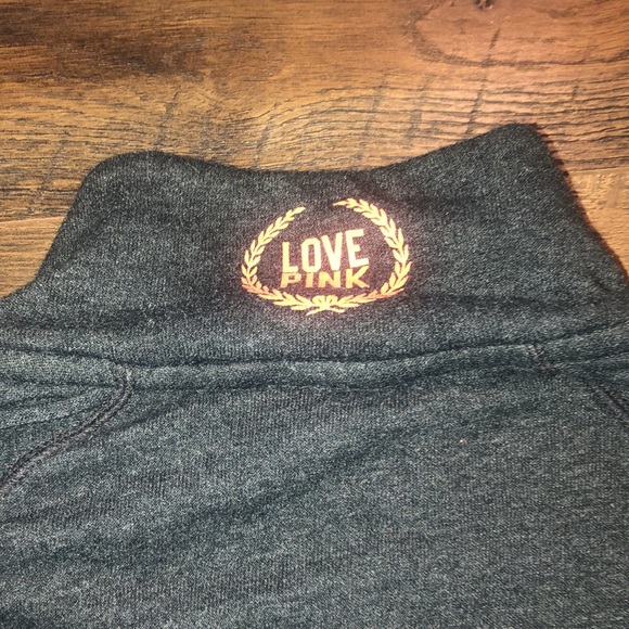 VICTORIA SECRETS SZ. S•P Pink zip up Sweatshirt with neon pink 🧡 - Picture 6 of 9